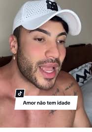 Amor Não Tem Idade: Reflexões sobre Relacionamentos