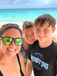 Harbour Island Guide Top Fan Recognition