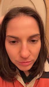 vee (@rockhardstar_)