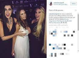 Valentina vignali torna a parlare del tumore alla tiroide, ecco come lo ha scoperto. Sanremo 2016 Le Foto Sexy Di Valentina Vignali Con Lucia Javorcekova Gossip Ilrestodelcarlino It