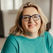 Susanne Heckel Email & Phone Number