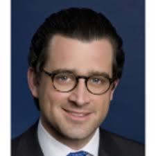 First select your country, select the bank, now select your city and finally select the branch of your bank to find swift code. Jan Zimpelmann Director Deutsche Bank Xing