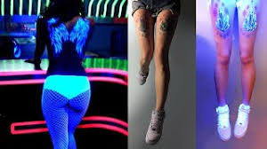 Black light tattoos, also known as uv tattoos because they react to ultraviolet light, are done with a specific ink containing uv reactive chemicals. Incredible Uv Tattoos That Come To Life Under A Black Light Youtube
