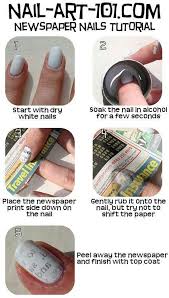 heel creatief en leuk effect om afdruk van de krant op je nagels te hebben kijk ook naar de rest van de fotos en diy nail art eenvoudige nagels manicure tips