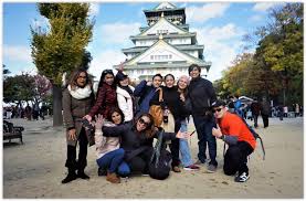 Menurutnya, pada 20 oktober lalu, dia menerima kiriman mesej menerusi aplikasi whatsapp daripada siti aisah yang mengadu tidak sihat. Percutian Jepun 2017 Pengalaman Hari Ke 2 Di Osaka Wisata Jepang Osaka Sejarah