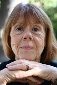 Ewan Lewis's Instagram, Twitter & Facebook