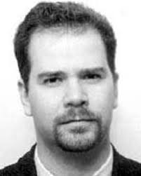 Optimum Design of Wideband Compensated and Uncompensated Marchand Baluns  With Step Transformers