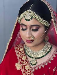Top Freelance Makeup Artists For Advance Wax Half Back in Kaithal