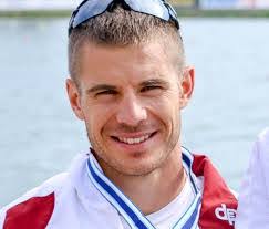 Mike Robert's Instagram, Twitter & Facebook