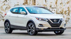 Edmunds also has nissan rogue sport pricing, mpg, specs, pictures, safety features, consumer reviews and more. Refreshed 2020 Nissan Rogue Sport Priced Starts At 23 240