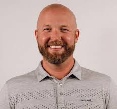 University Honors Graduates; Awards 25,000th Bachelor's