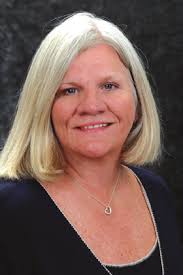 C O N N E C T I O N S