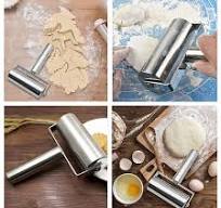 Amazon.com: Small rolling pin, stainless steel dough roller, household  kitchen baking roller, suitable for making pastry, cookies, pizza and other  ...