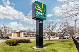 Get more for your money with choice privleges at the quality inn & suites beachfront hotel in galveston, tx. Quality Inn And Suites Hotel In Mississauga On
