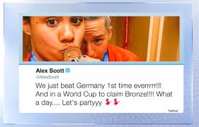 suzanne bawden (@suziproof)