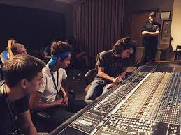 The program will take your passion for music and turn it into the professional production of music with the latest in digital music technology. 5 Benefits Of Going To A Music Production School Cras