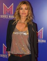 Le cliché nostalgique qui met en lumière son ventre arrondi vient marquer l'anniversaire de son fils tom, qui fête ses cinq ans. Ingrid Chauvin On Ne Sera Jamais Des Parents Comme Les Autres Elle