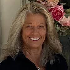 Corinne Berry's Instagram, Twitter & Facebook