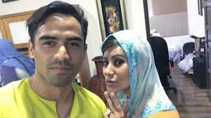 Suami umie aida, datuk seri khairuddin abu hassan nyata terkejut apabila isterinya itu nampak tenang dengan idea dirinya berkahwin seorang lagi. Kalau Saya Tak Boleh Berikannya Zuriat Saya Izinkan Suami Kahwin Lain A Aida Tempatan Hiburan Trending Cari Infonet