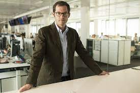 Er will den preis nicht, weil „das wort ‚kartoffel' in grundschulen, in denen migration keine erfolgsgeschichte ist, eine beschimpfung geworden ist. Personnel Information Bild Group And Weltn24