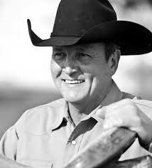 Day Dressage 37 years experience teaching/ training Bronze and Silver  Medalist Bronze and Silver Freestyle Bar Travel dates in Wisconsin for July  Cedurburg 17 Madison/ Brooklyn 14 Waterford 8 15 22 29