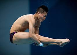 This was a reverse 2½ smith's dive earned him 3rd place in the race and a spot on the u.s. Swimming World Presents Olympic Diving Preview Count On China