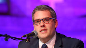 Daring expedition to remove artefacts hidden inside Titanic is piracy, says  DUP's Robinson