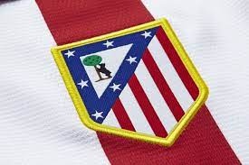 It was based on the interlacing letters a and u inside two blue round frames. The Issue With The Atletico Badge And Where Club And Fans Are On The Issue Into The Calderon