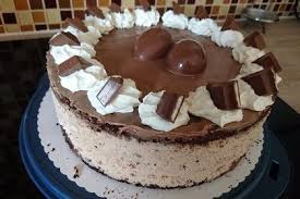 Kinderschokolade Torte In 2020 Baking Sweets Sweets Desserts Chocolate Cake Recipe