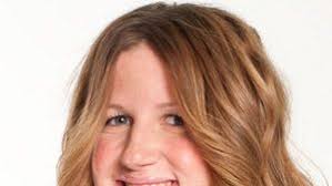 Allure Beauty Product Finder Expert: Makeup Artist Emily Kate Warren