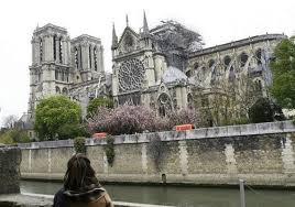 Koch theater for 7 performances only. En Images La Cathedrale Notre Dame De Paris Avant Et Apres L Incendie Actu