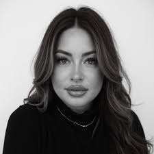 What is the best pizza spot in Long Beach?