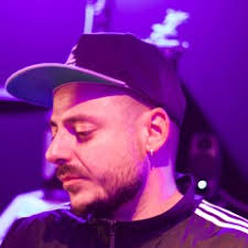 Stream p̸a̴r̴a̸n̴o̷r̵m̶l̶ music