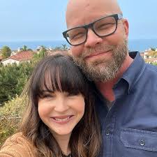 You did so well, honey. You fought so hard and now you are free, healed and  whole with Jesus.🙏🏼 Heartbroken to share that my dear husband of 25 years  passed away this