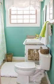 When it comes to affordable bathroom decor ideas, an easy, inexpensive idea is by adding plants and pops of great. Ideas To Decorate Small Bathrooms By Putra Sulung Medium