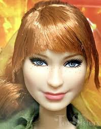 2017/2018 Barbie Jurassic World Claire Doll (FJH58)