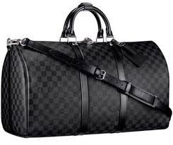 Black And White Louis Vuitton Duffle Bag Louis Vuitton Black Duffle Bag Louis Vuitton Herrstil Herrvaskor