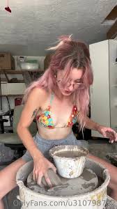 Potteryprincess aka haven.tunin - 07-24-2023 OnlyFans Video - Pulling  handles - Fetish-themed Porn video available for online streaming on  x-fetish.tube