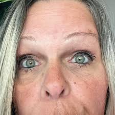 In case you needed a reason to grab brunch, HomeGrown's Blueberry Pop♡d  Hearts! Crafted with love, these mouthwatering pastries are filled with  tangy blueberry jam and drizzled with luxurious Irish cream icing