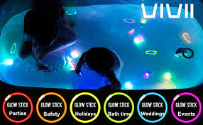 Amazon Com Vivii Glowsticks 100 Light Up Toys Glow Stick Bracelets Mixed Colors Party Favors Supplies Tube Of 100 Toys Games
