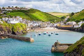 It stretches for 630 miles (1,014 km), running from minehead in somerset, along the coasts of. South West Coast Path Contours Walking Holidays