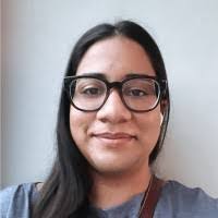 Daphne Fuller's Instagram, Twitter & Facebook