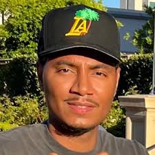 Lance Neal (@lance52neal)