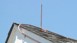 Kami merupakan tim profesional dengan keahlian pasang penangkal petir atau pasang anti petir dengan harga murah dan kami berikan layanan jasa konsultasi pasang penangkal petir gratis. 5 Hal Penting Tentang Penangkal Petir Yang Perlu Dipahami