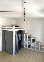 Diy Hochbett Kleiderschrank Treppe Aus Ikea Kallax Diy Hochbett Loft Betten Ikea Bett Hack