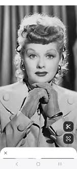 Sayin goodbye to our first monarch Lucy.💜☺🦋🦋