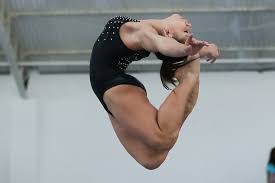 Saraiva was spotted by gymnastics coach georgette vidor, the brazilian gymnastics confederation's coordinator for women's. Recuperada De Lesao Flavia Saraiva Faz Projecao Para 2018 Torcedores Noticias Sobre Futebol Games E Outros Esportes