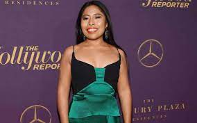Yalitza aparicio sets the record straight on diego luna and her dating life (exclusive). Yalitza Aparicio Biography Age Wiki Height Weight Boyfriend Family More
