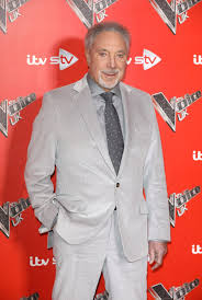 View credits, reviews, tracks and shop for the 2020 vinyl release of the world of tom jones on discogs. Wie Alt Ist Tom Jones Und Wer War Seine Frau Melinda Trenchard Aktuelle Boulevard Nachrichten Und Fotogalerien Zu Stars Sternchen