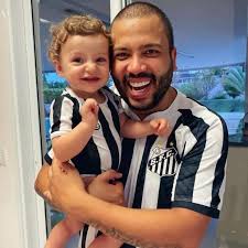 Discover all projota's music connections, watch videos, listen to music, discuss and download. Agora No Bbb Projota Assumiu Paixao Pelo Peixe Ao L Tive Que Esperar Ate 2012 Para Ver Ganhar Lance